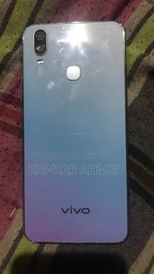 Vivo Y11 8/256GB (Used)