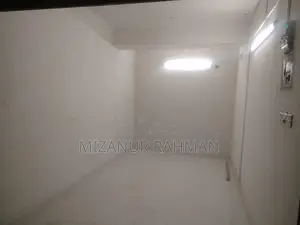 Small Office / Godown for Rent