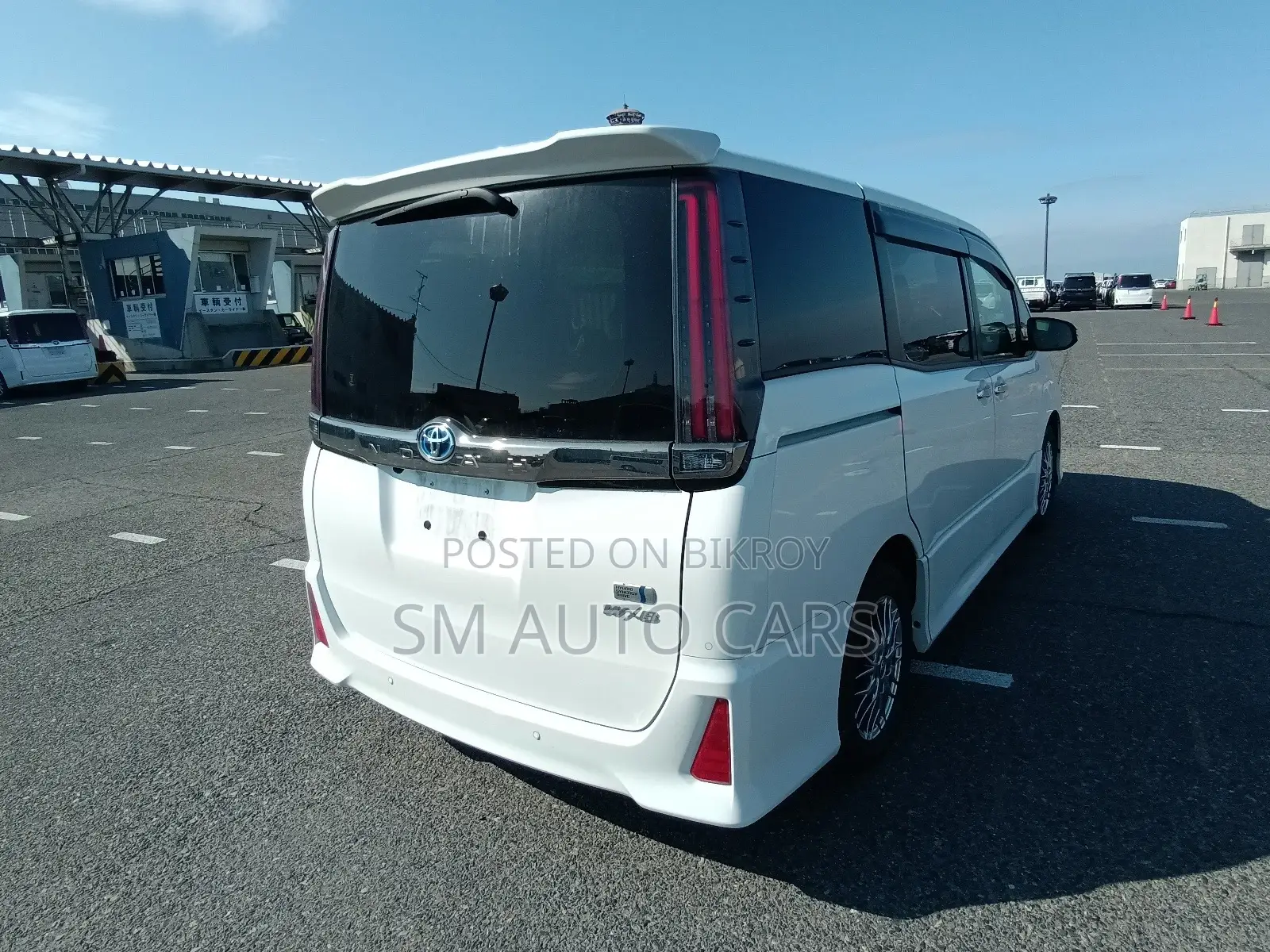 Toyota Noah Hybrid SIWXB Pearl 2021