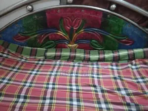 ষ্টিললের খাট