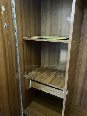 আলমারি