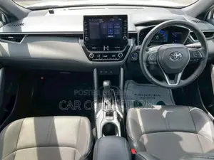 Toyota Corolla Cross Z LEATHER, PEARL 2022
