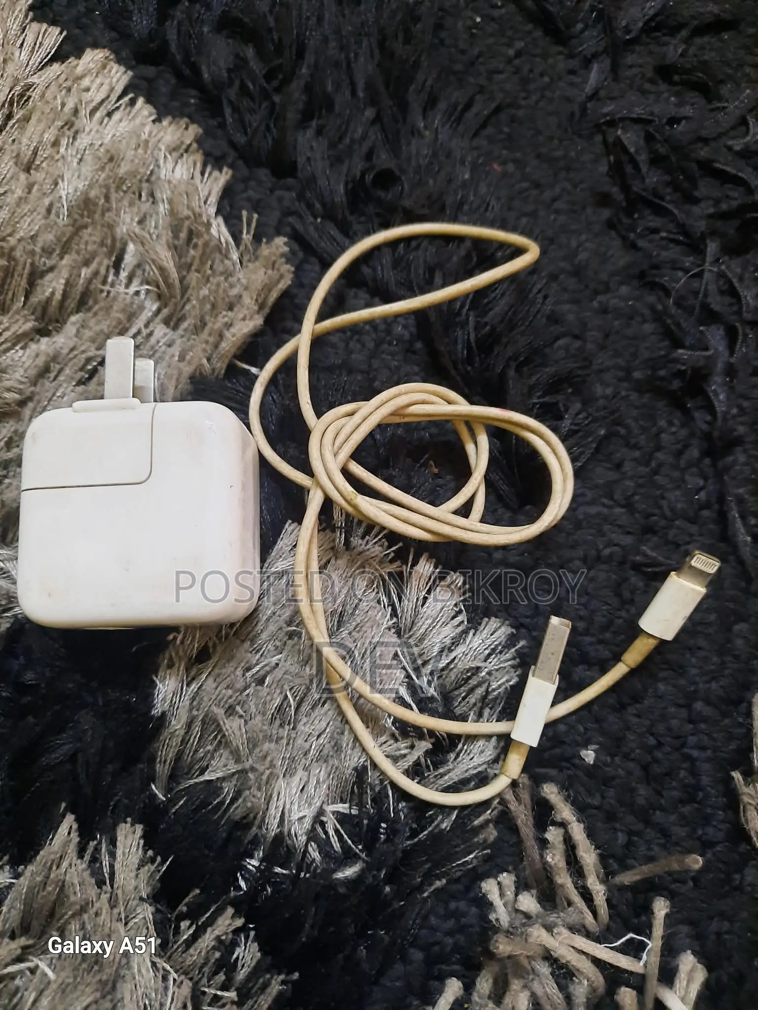 Apple A1357 10W USB Power Adapter Lightning Cable iPhone, iPod, iPad