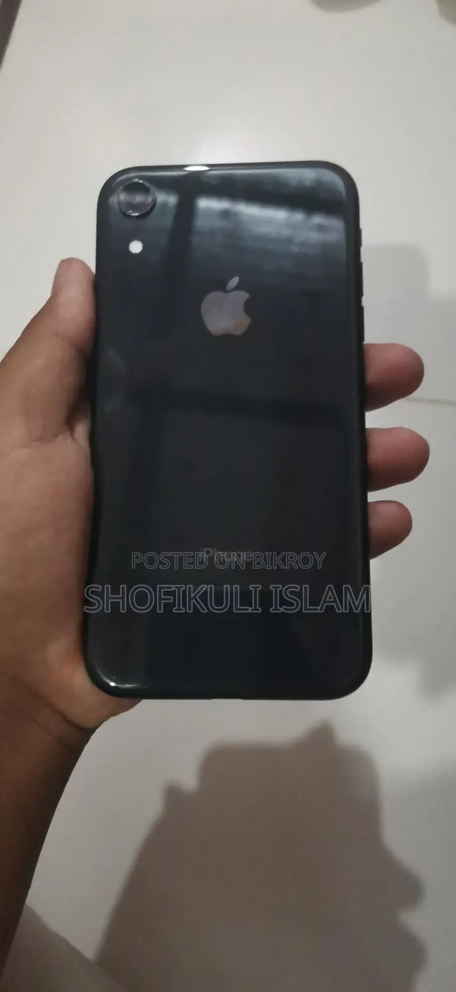 Apple iPhone XR (Used)