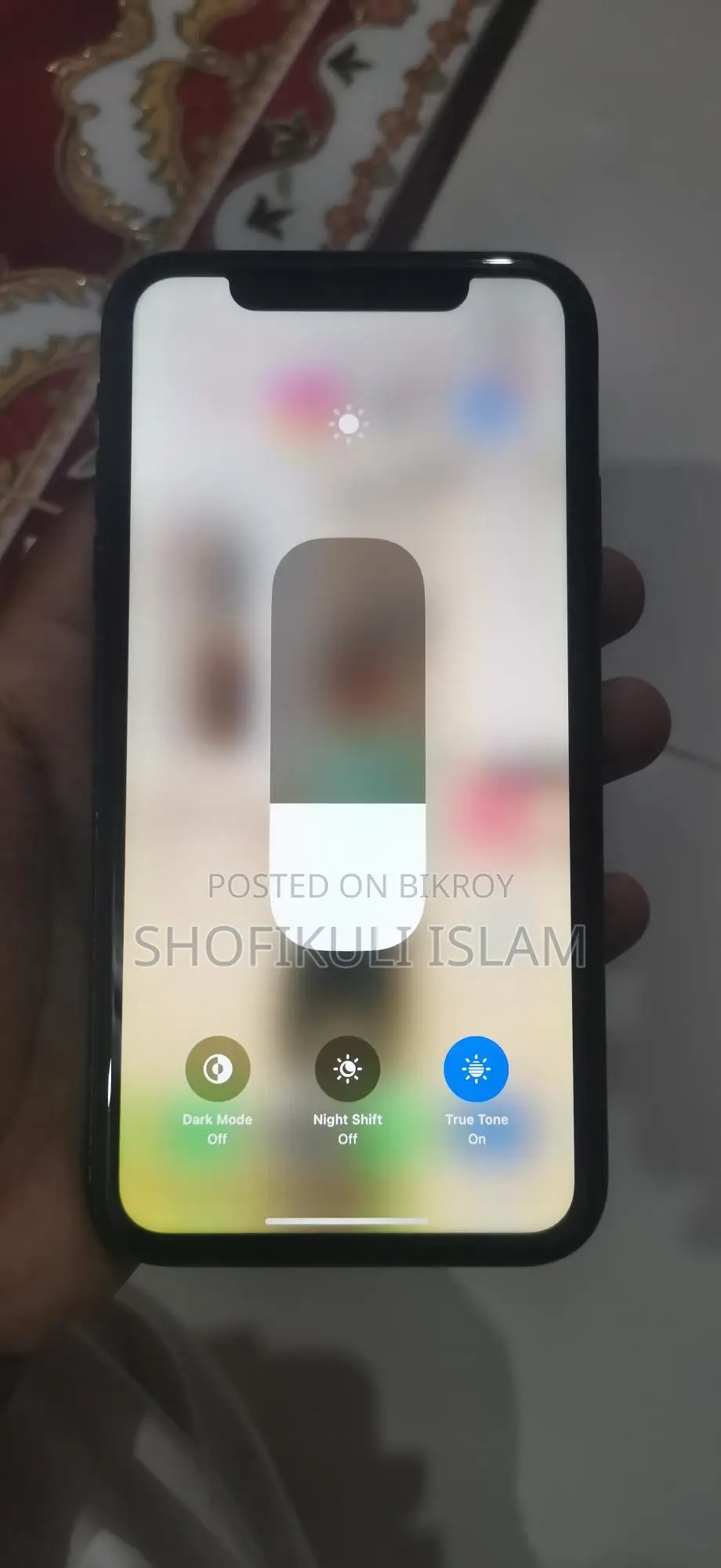 Apple iPhone XR (Used)