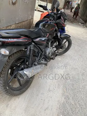 Bajaj Discover 150cc 2011