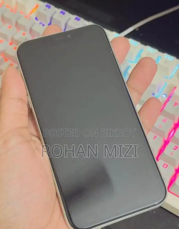 Apple iPhone 11 128 (Used)