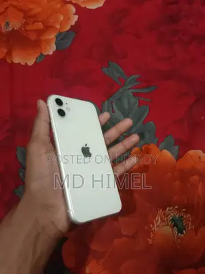 Apple iPhone 11 (Used)
