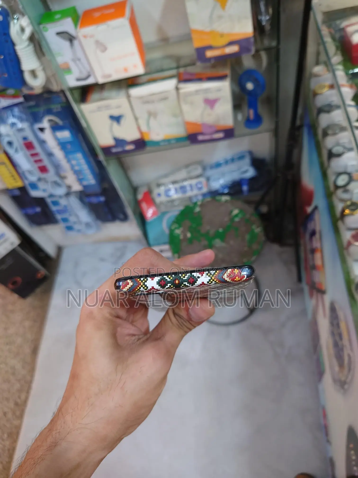 Samsung Galaxy A71 8-128 (Used)
