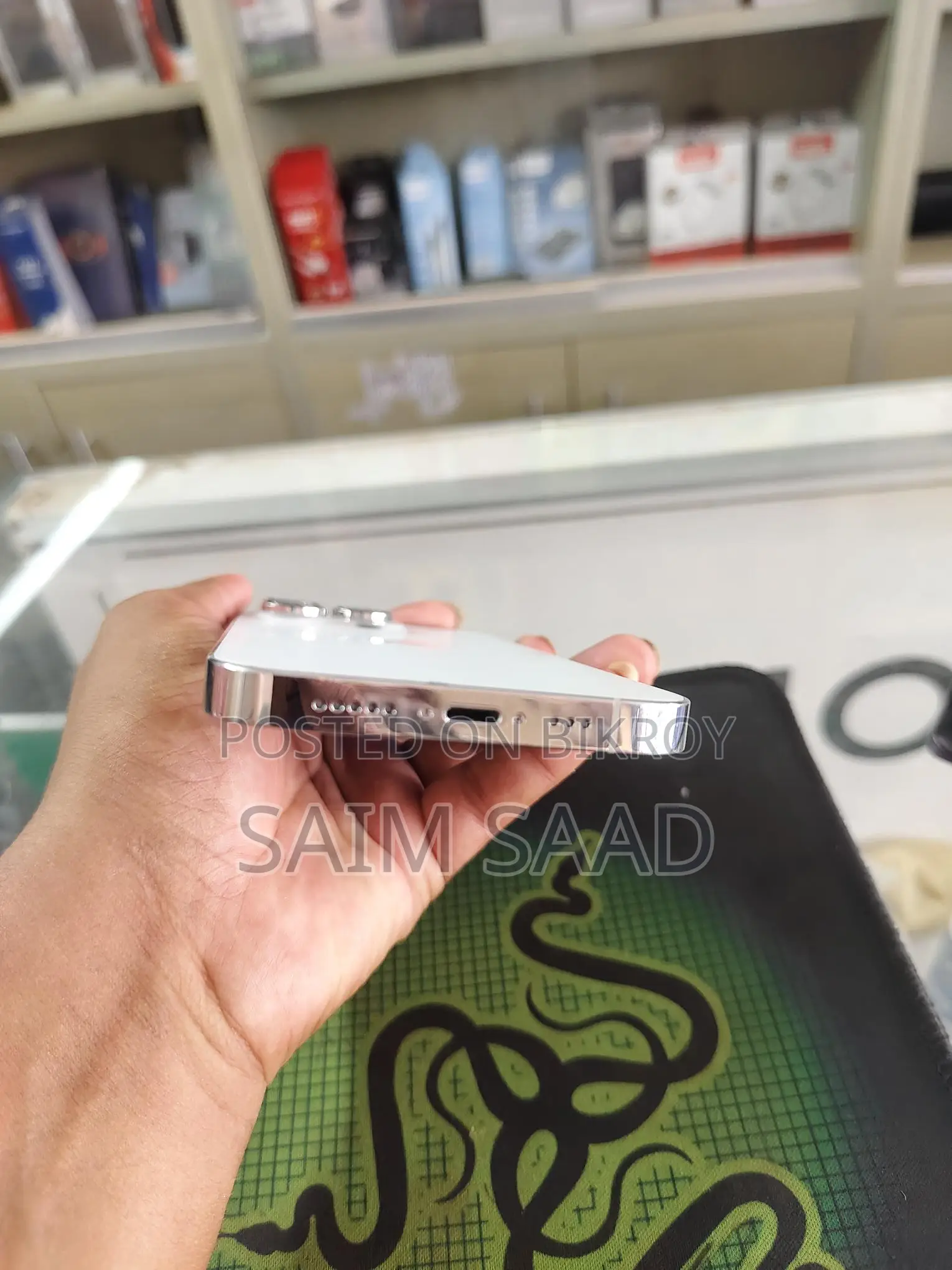 Apple iPhone 14 Pro . (Used)