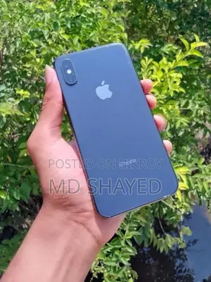 Apple iPhone XS (Used)