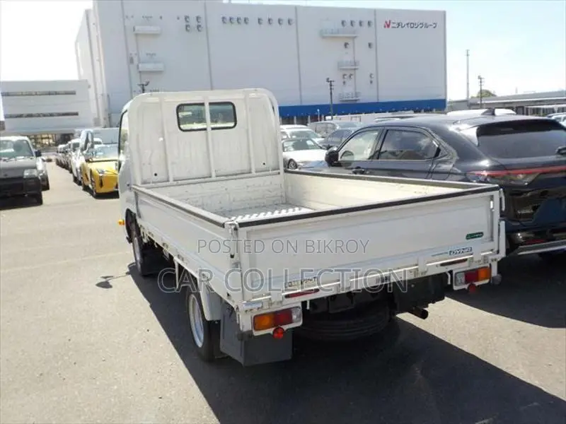 Toyota Dyna 1.5 ton 6 wheel 2023