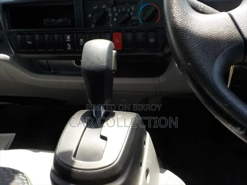 Toyota Dyna 1.5 ton 6 wheel 2023