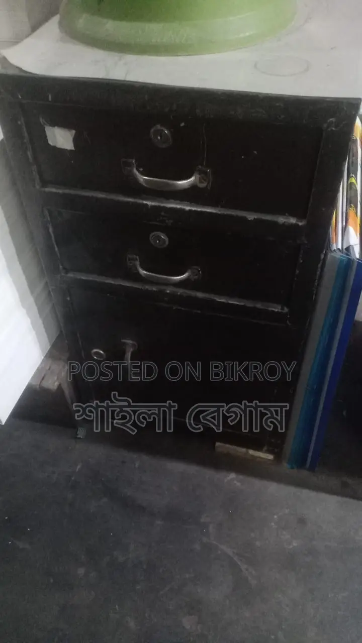 Steel cabinet