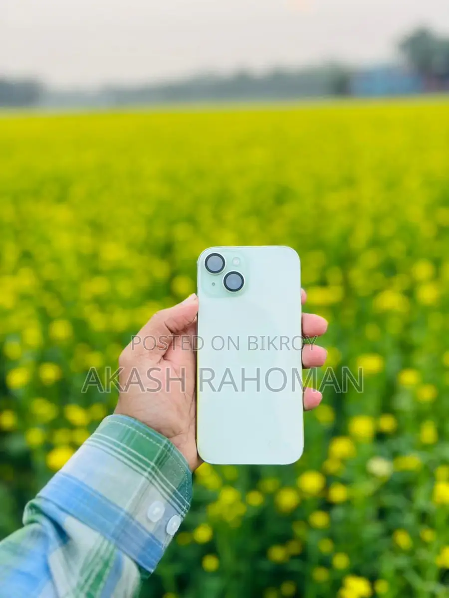 Apple iPhone 15 (Used)