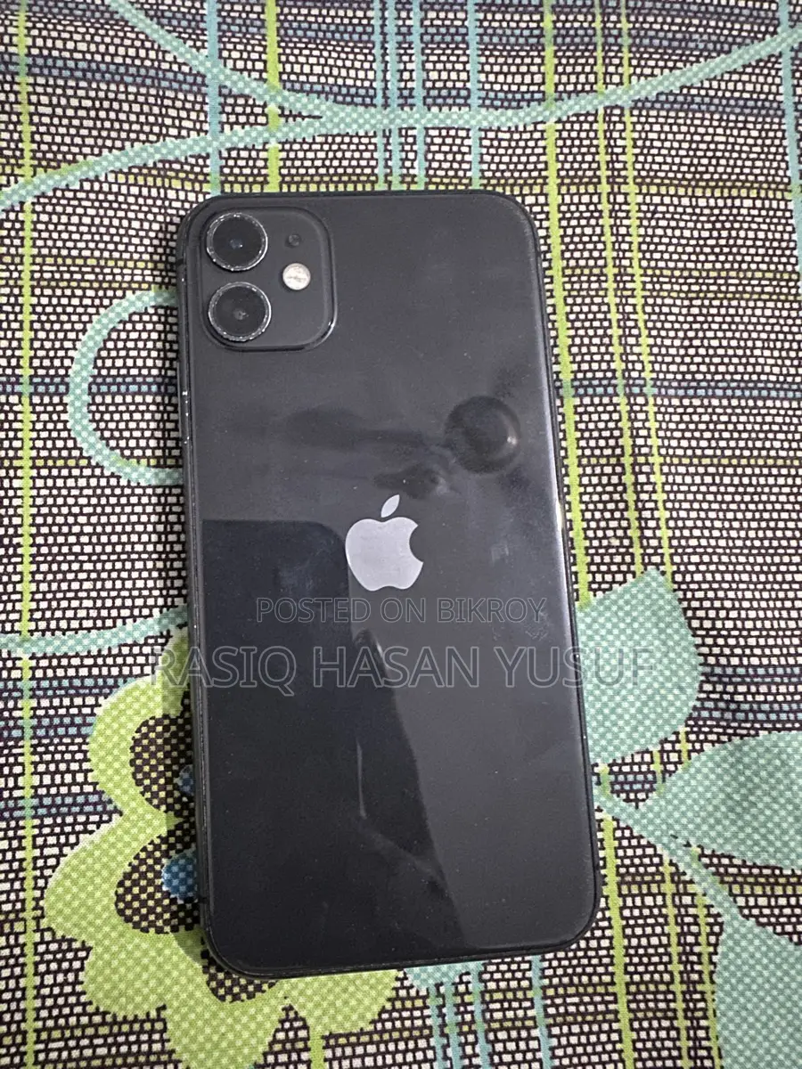 Apple iPhone 11 (Used)