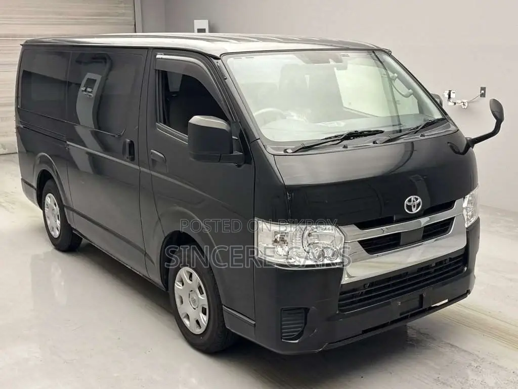 Toyota Hiace DX GL WITH LED 2020