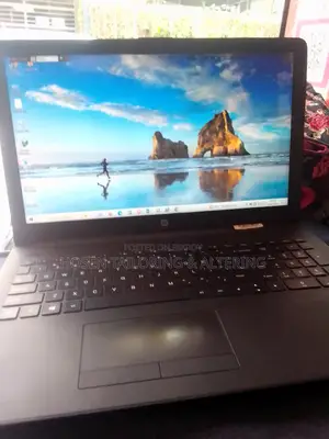 HP laptop i3 7th