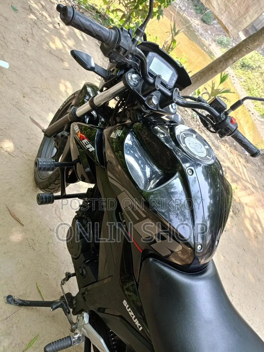 Suzuki Gixxer Monotone . 2020