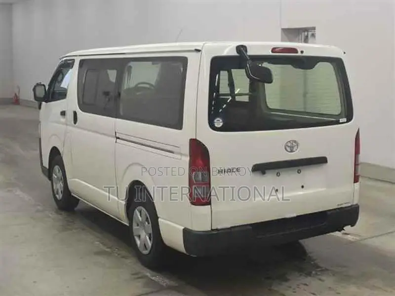 Toyota Hiace dx-package 2021