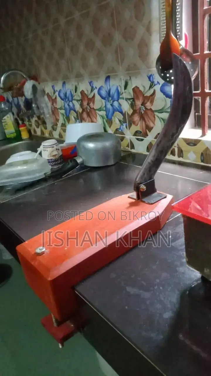 Folding Vegetable Cutter