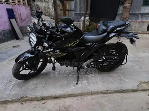 Suzuki Gixxer Fi ABS 2025 Black