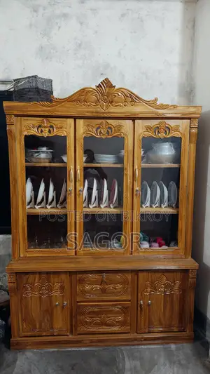 চিটাগং সেগুন কাঠের সোকেস