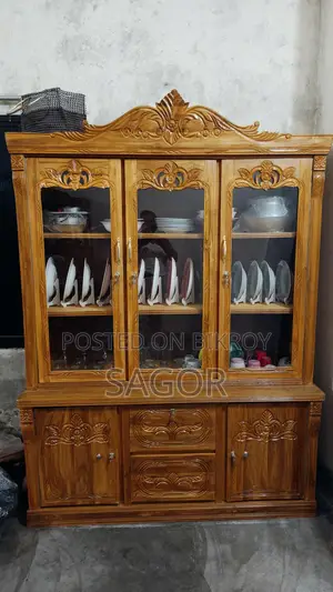 চিটাগং সেগুন কাঠের সোকেস