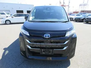 Toyota Noah G PKG 2022