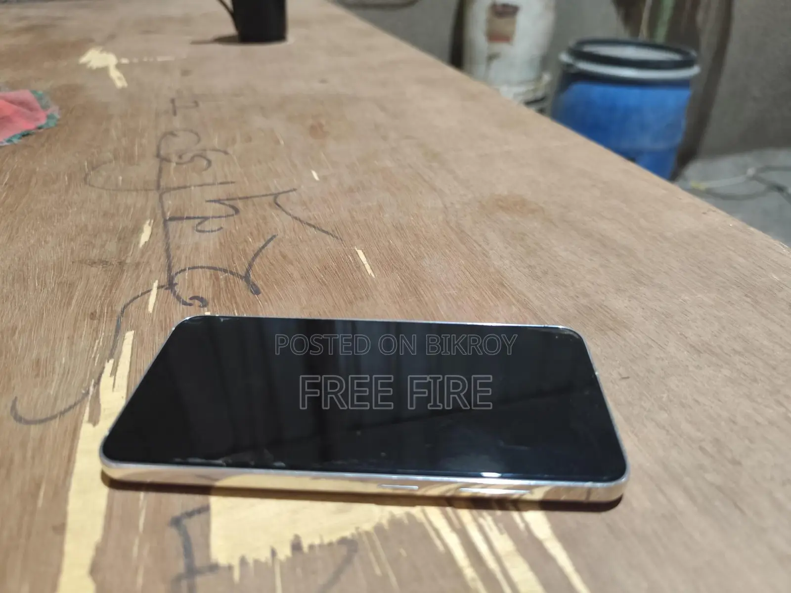 Samsung Galaxy S23 official (Used)