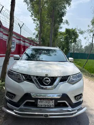 Nissan X-Trail 2015