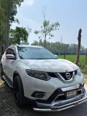 Nissan X-Trail 2015