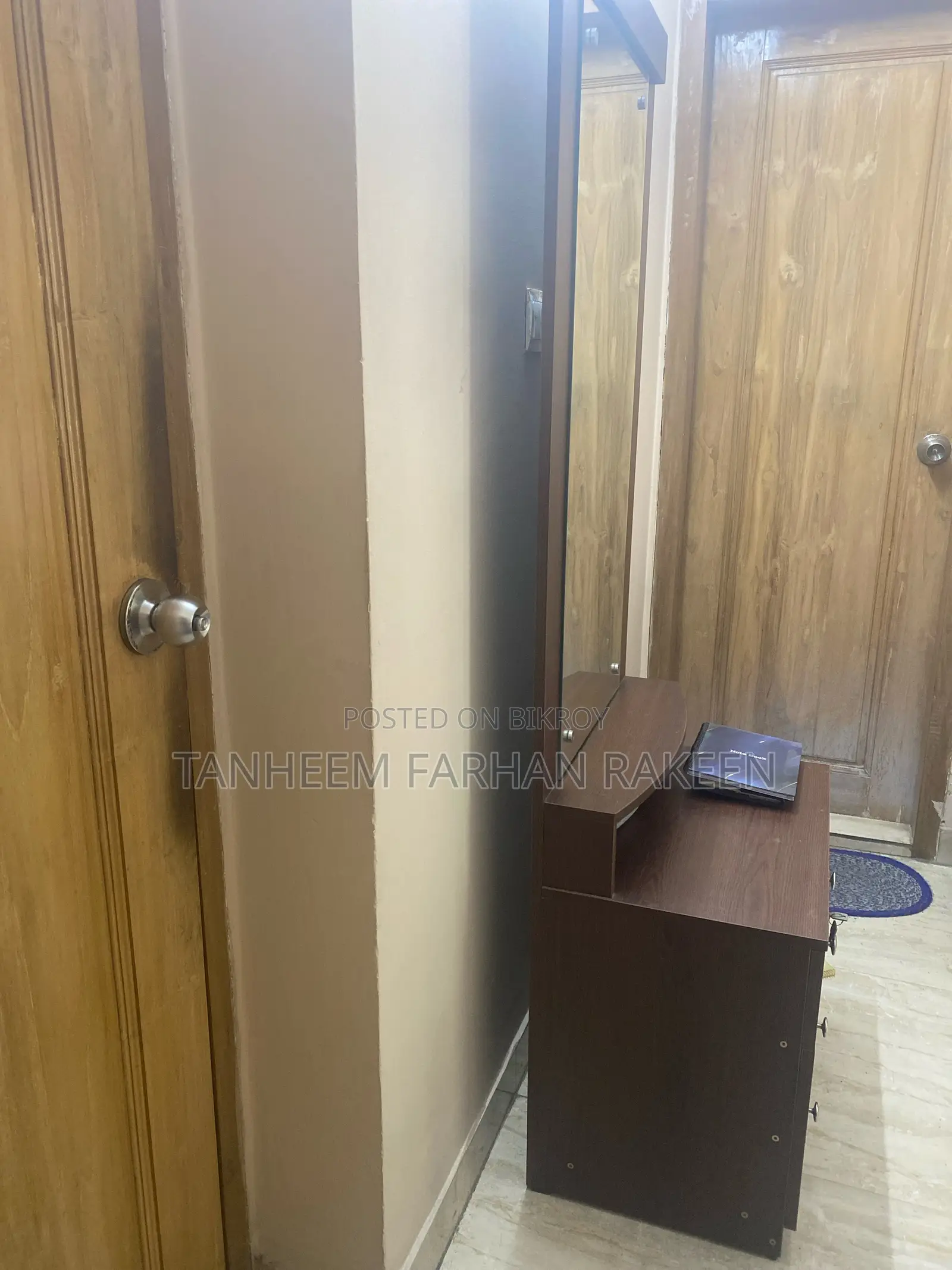 ড্রেসিং টেবিল বিক্রির জন্য