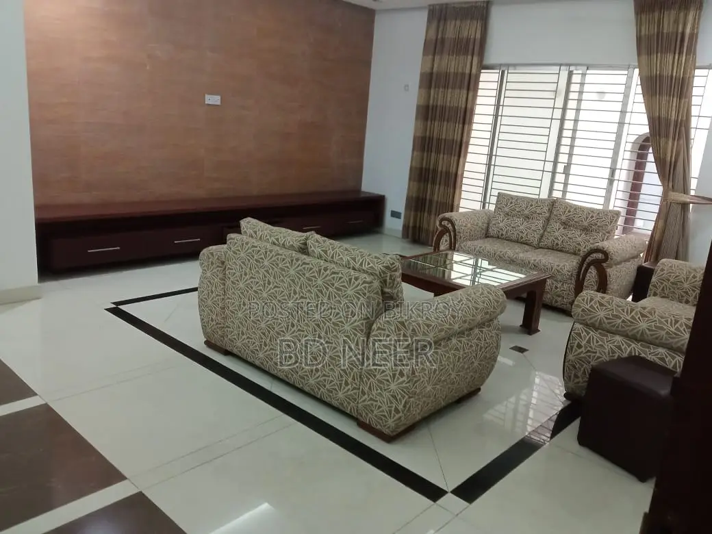 looking so nice fully furnish apt rent in Gulshan