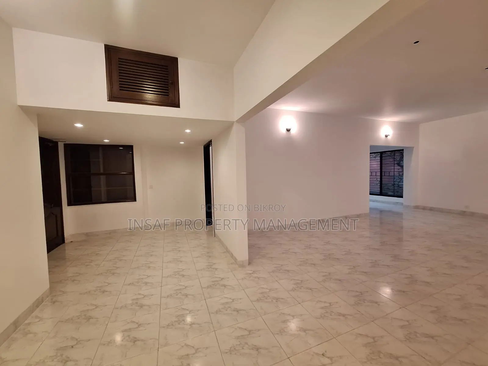 4-bedroom Apartment in Gulshan for Sale