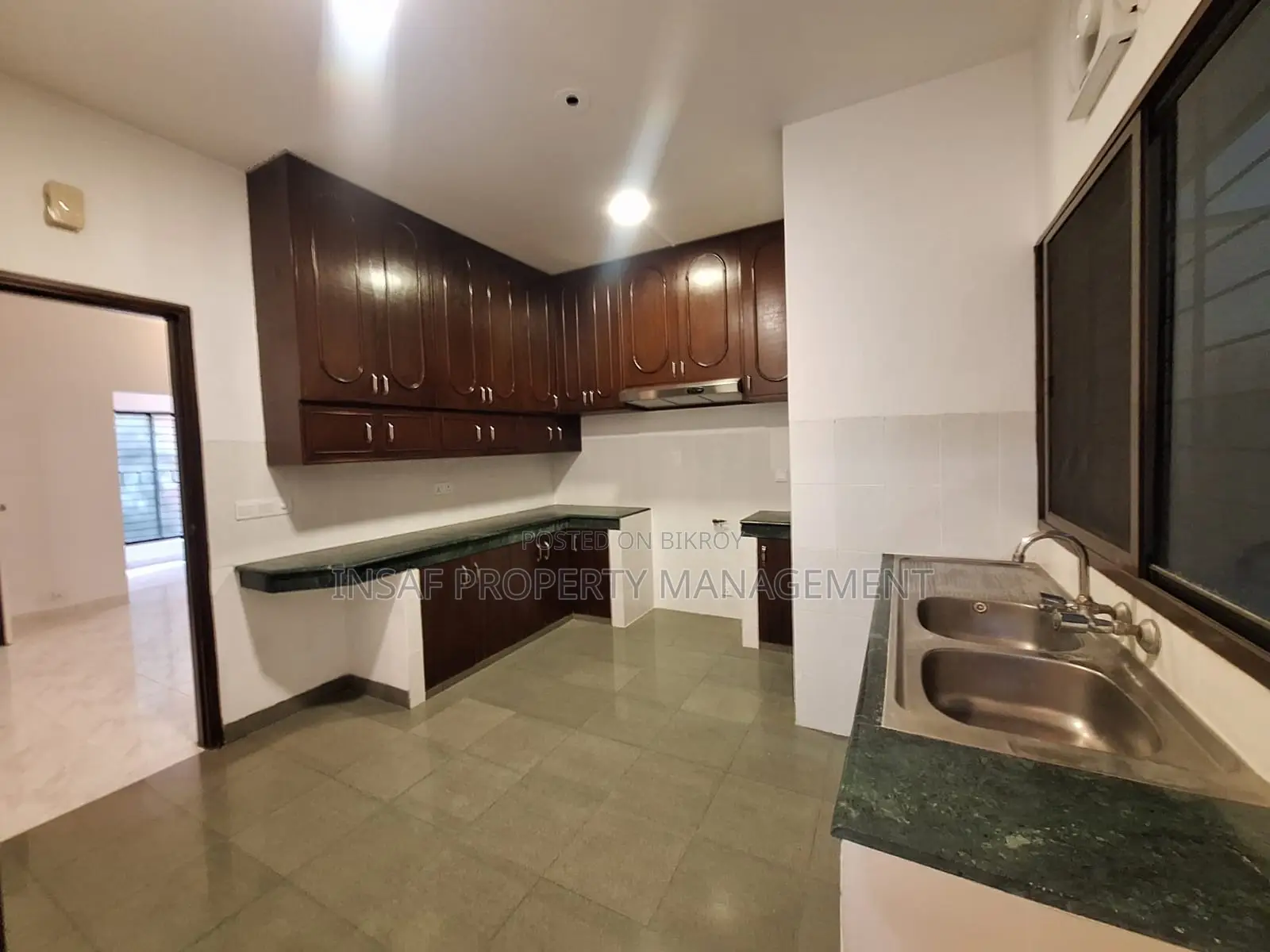 4-bedroom Apartment in Gulshan for Sale