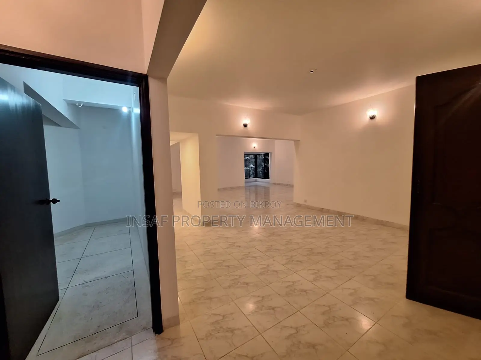 4-bedroom Apartment in Gulshan for Sale