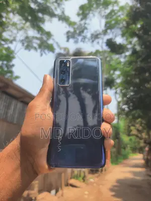Vivo V20 SE . (Used)