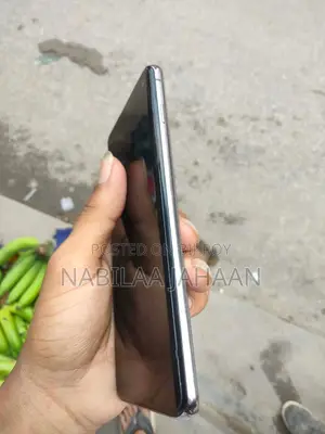 Samsung Galaxy S10 (Used)