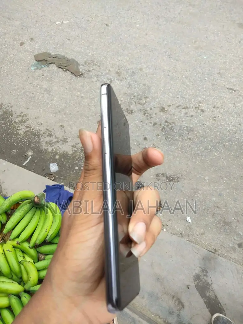 Samsung Galaxy S10 (Used)