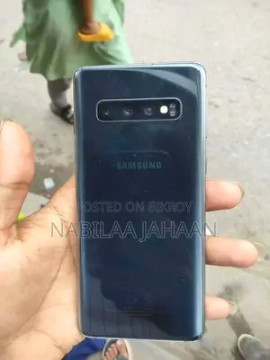 Samsung Galaxy S10 (Used)