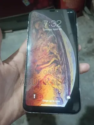 Apple iPhone XS Max Good Phone (Used)