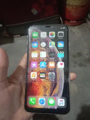 Apple iPhone XS Max Good Phone (Used)