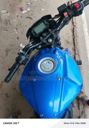 Suzuki Gixxer . 2021