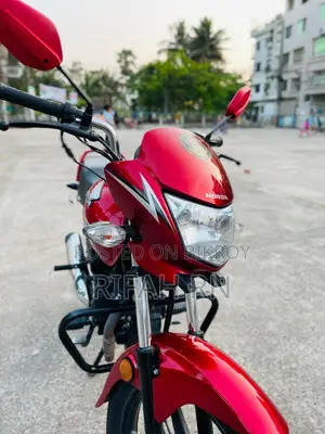 Honda Dream 110 . 2025