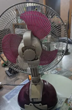 চার্জার ফ্যান, ডিফেন্ডার