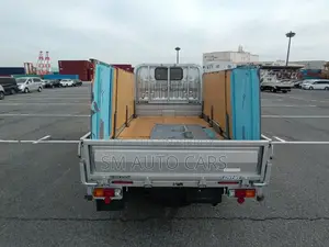 Toyota DYNA Truck Silver 4 Point 2021