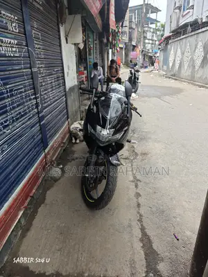 Suzuki Gixxer SF 2025