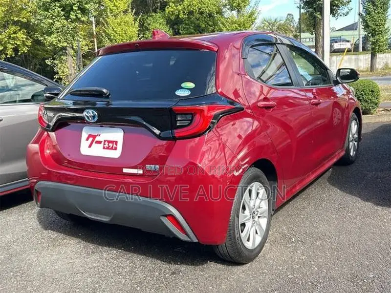 Toyota Yaris HYBRID 2020