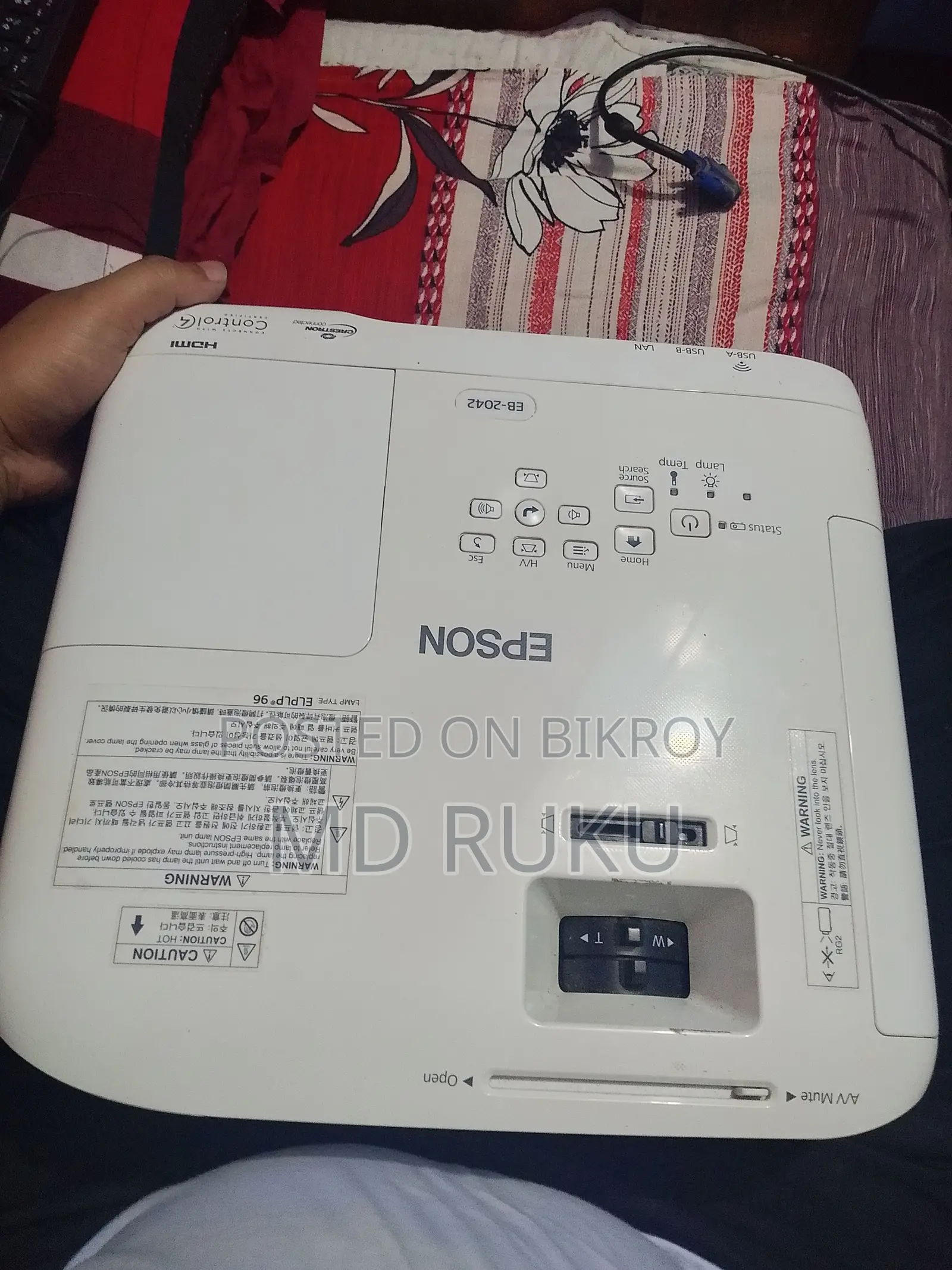 Epson Projector Looks Like New